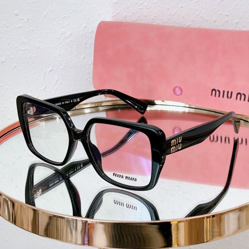 MIU MIU